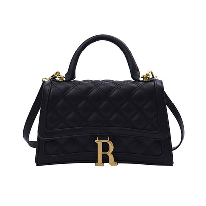 R-Buckle – Women's shoulder bag with R-logo buckle closure